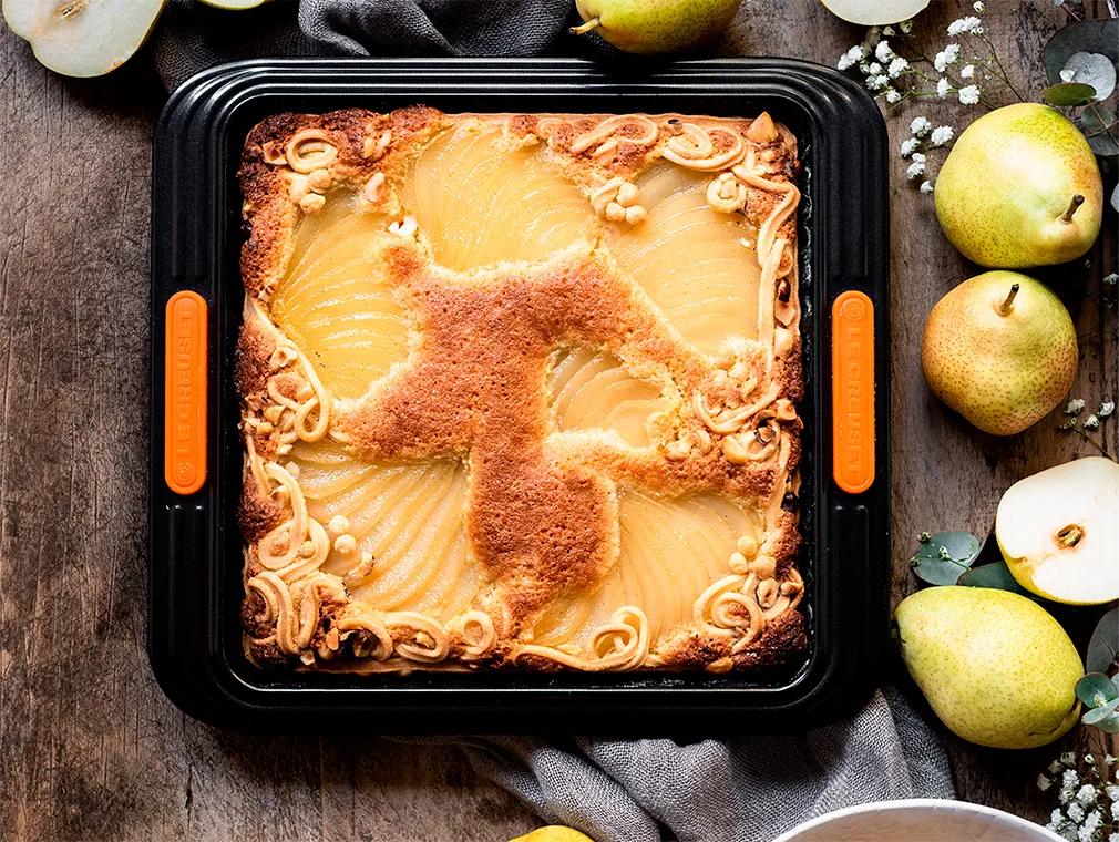 Tarte frangipane com peras escalfadas com anis estrelado